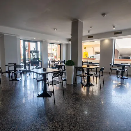 De Plam Szálloda 3*