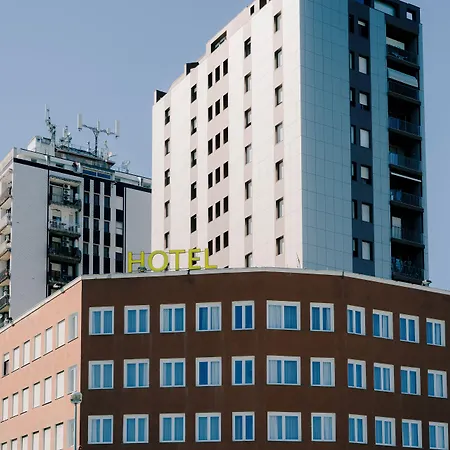 狄帕兰酒店 酒店 奧爾比亞