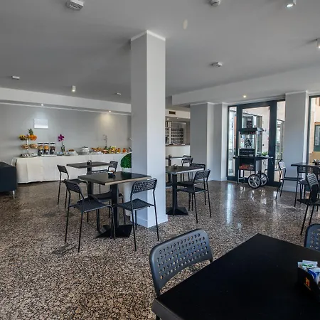 De Plam Szálloda 3*