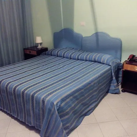 De Plam Hotel 3*