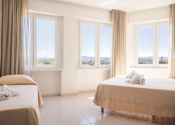 Готель De Plam